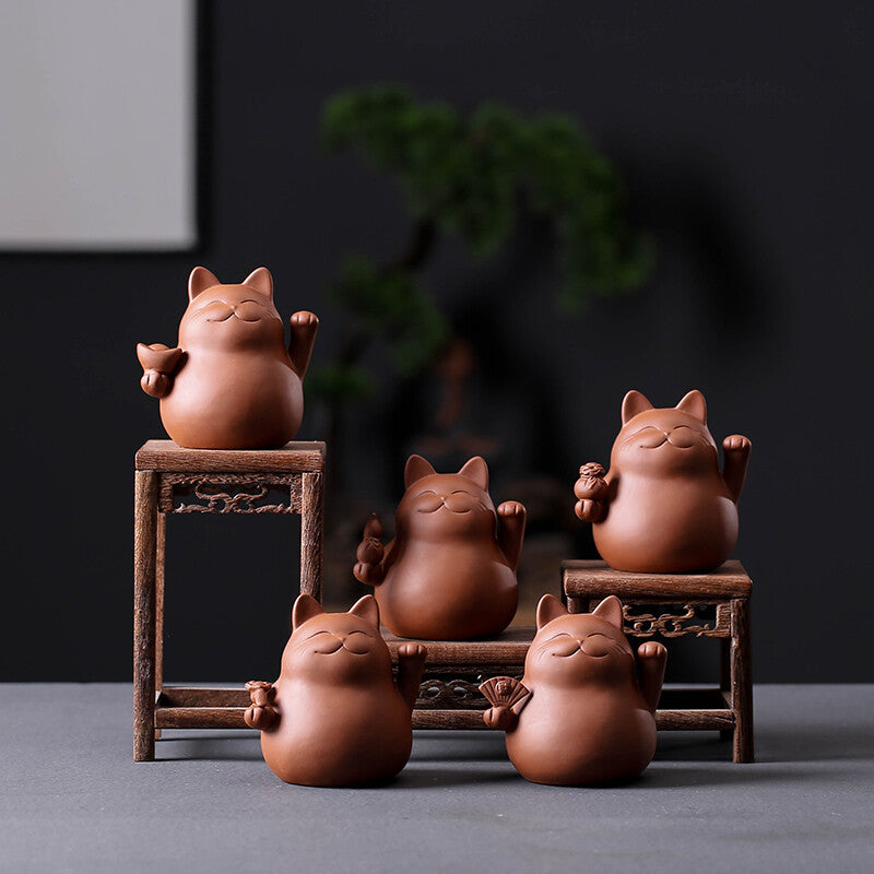 8.9cm Chinese Yixing Creative Handmade Purple Clay Cat Home Decoration Tea Pet