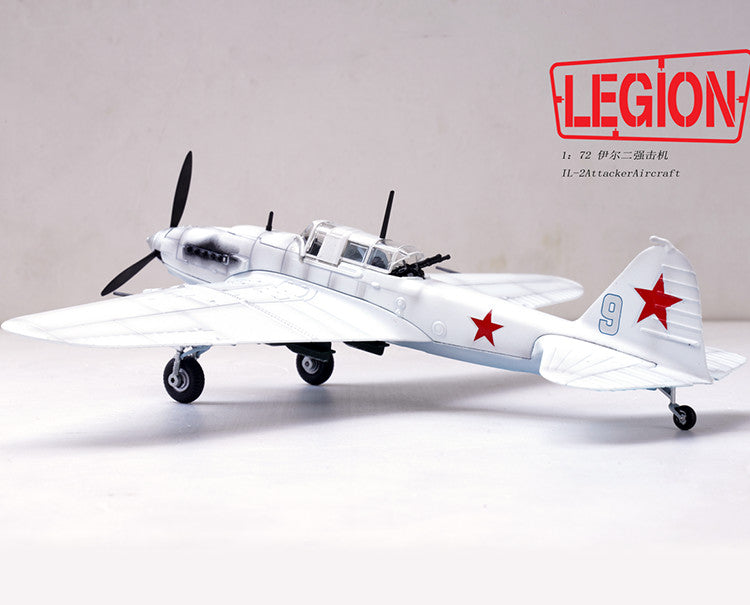 1/72 Soviet Il-2 Attack Aircraft Model IL-2A Strike Aircraft Snow Coating Alloy