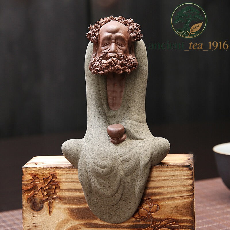 Purple Sand Buddha Sculpture Stump with Tea Pet Ornaments
