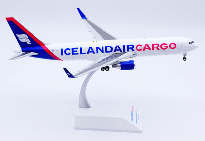 1:200 JC Wings ICELAND AIRCARGO AIRBUS B767-300 Airplane Diecast Aircraft Model