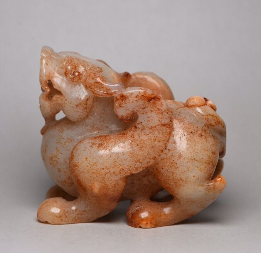 Antique Chinese Natural Hetian Jade Carved Exquisite Beast Statue Figurines Rare