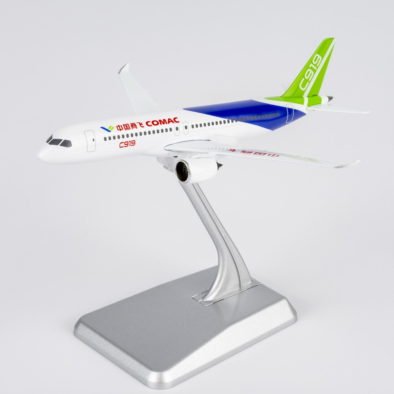 1:400 NGmodels COMAC Comac C919 Passenger Airplane Diecast Plane Model