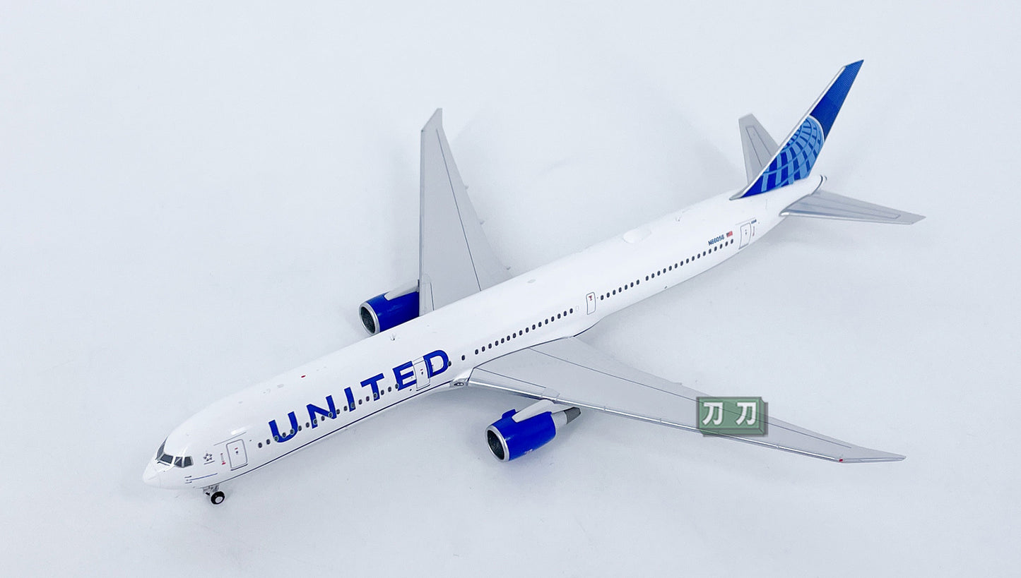 1:400 PandaModel UNITED B767-400 N66056 Passenger Airplane Diecast Model