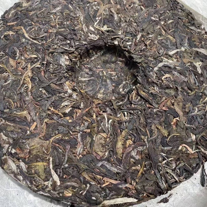2011 Yunnan Raw Pu-erh Tea Bingdao Xiangjin Aged Puer Raw Tea Cake 357g