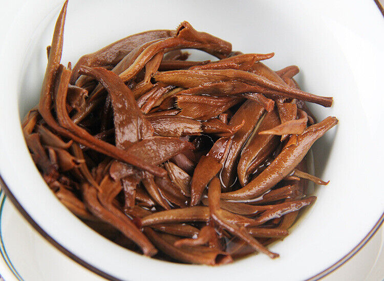 357g HelloYoung Black Tea Natural Yunnan Golden Buds Dian Hong Black Tea Cake
