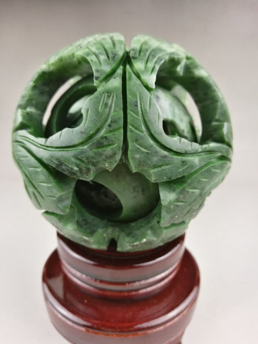 Chinese green jade Hollow-out carved fengshui dragon ball magic Statue