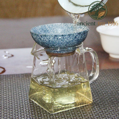 500g 2025 Spring Six Major Tea Mountains Ancient Tree Sprout Sunbathing Pu'er