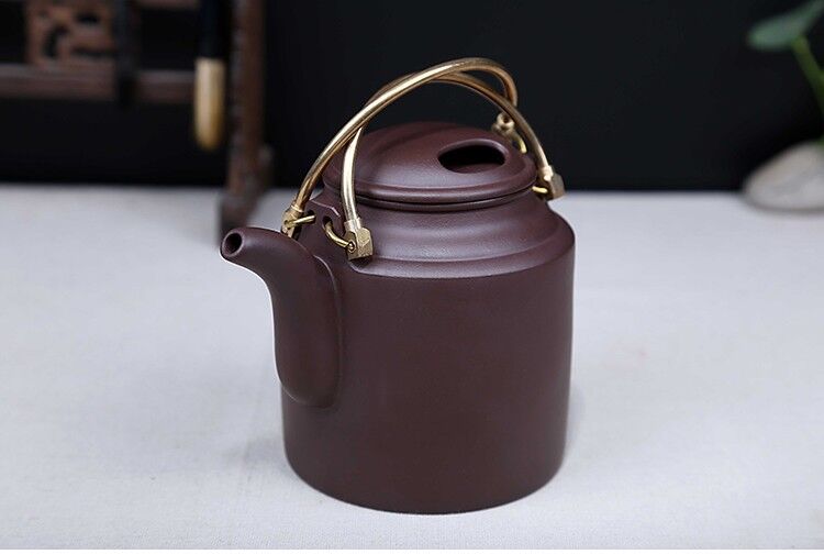 500cc Handmade Purple Sand Tea Pot in Yixing, China Old Purple Clay Yang Tonghu Tea Pot-