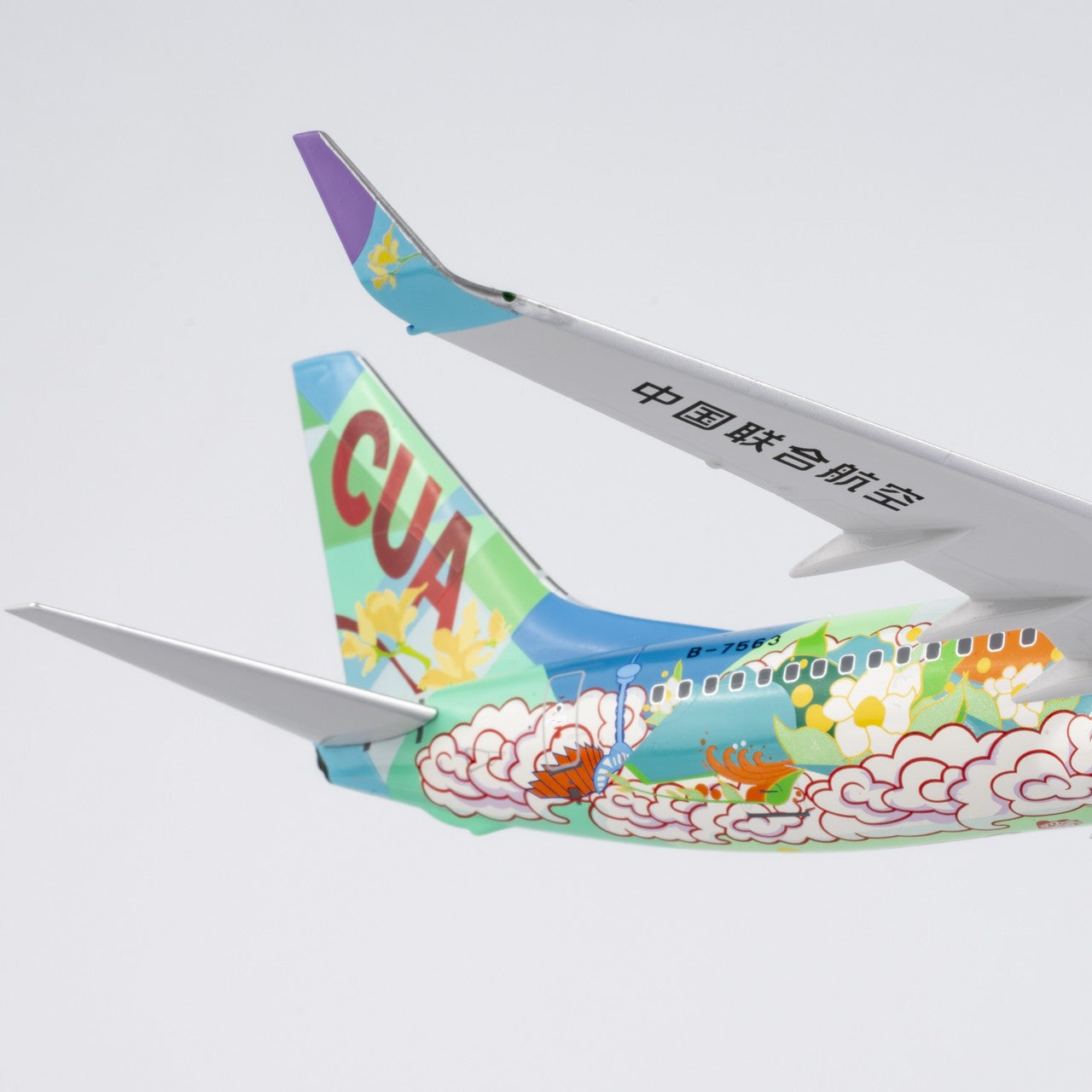 1:200 NGmodels China United Airlines Boeing 737-800 Airplane Diecast Plane Model