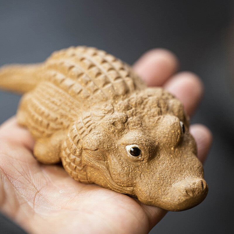 Crocodile Statue Handmade Carved Tea Pet Yixing Zisha Purple Clay Tea Play Small