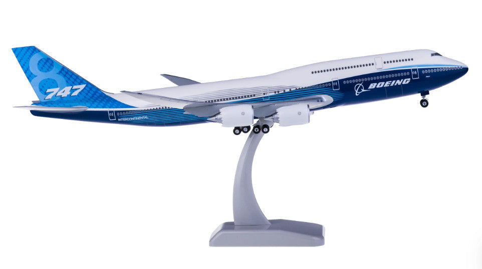 1:200 38CM Hogan BOEING 747-8 Passenger Airplane ABS Plastic Aircraft Model