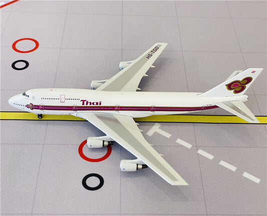 Phoenix Thai Airways for Boeing B747-300 HS-TGD 1:400 DIECAST Aircraft Model