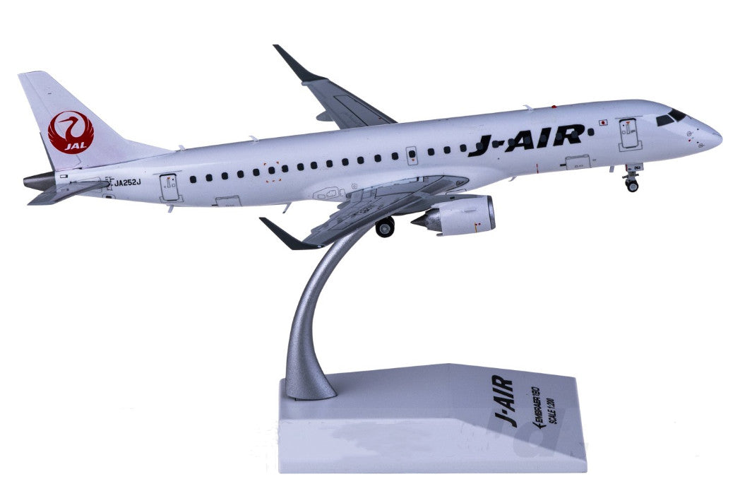 1:200 JC Wings J-Air Embraer ERJ-190 Passenger Airplane Diecast Aircraft Model