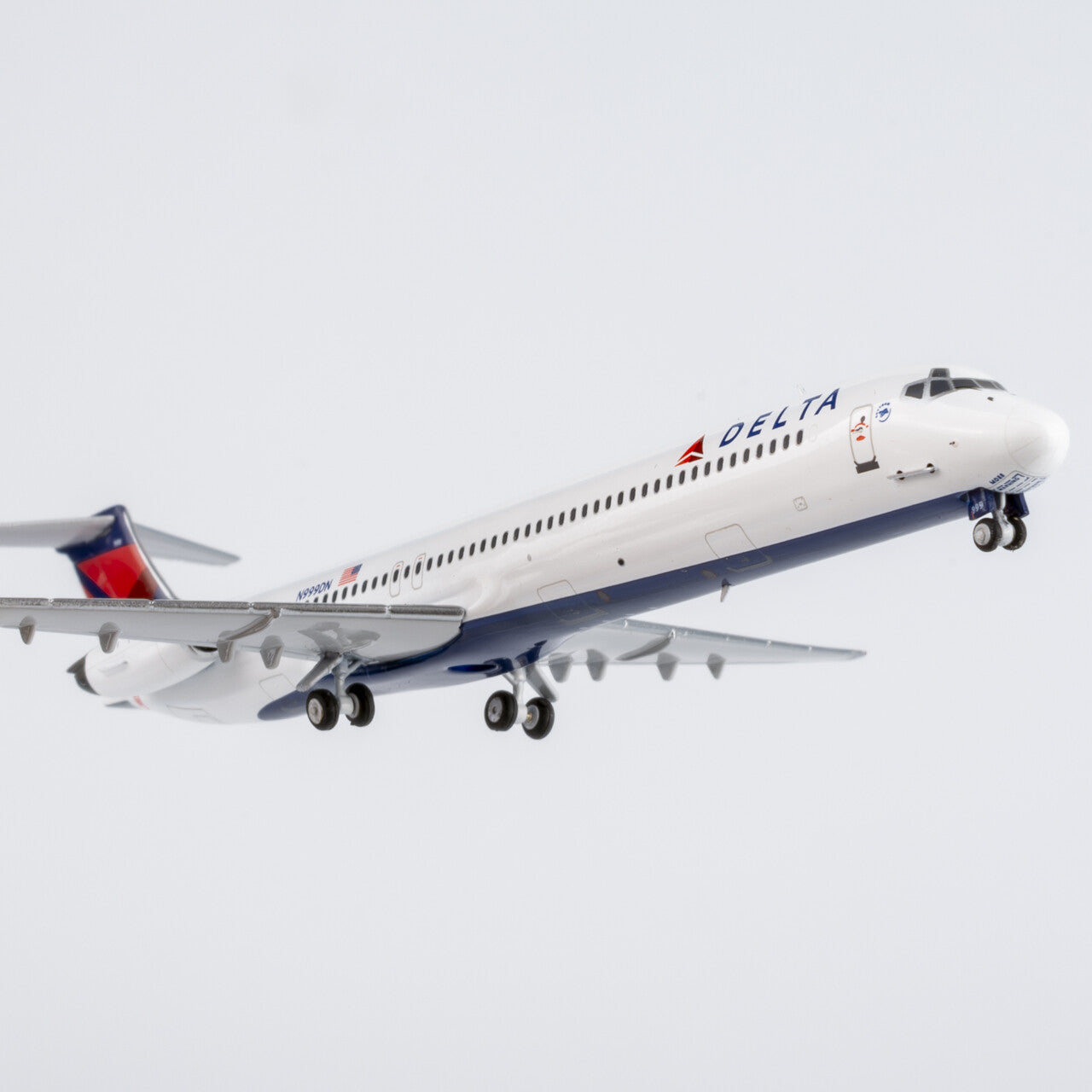 1:400 NGmodels Delta Air Lines McDonnell Douglas MD-88 Plane Diecast Plane Model