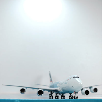 1:400 Y Wings CATHAY PACIFIC CARGO BOEING B747-8F Airplane Diecast Plane Model