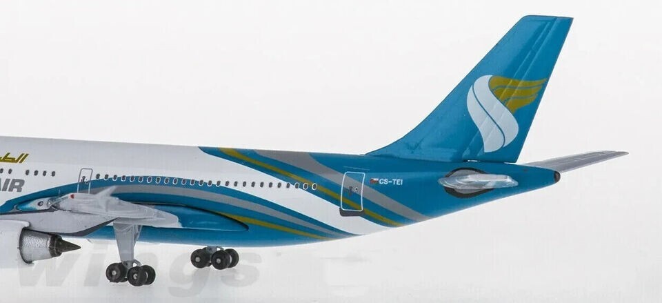 1:400 Aeroclassics OMAN AIR AIRBUS A310-300 Passenger Airplane Diecast Model