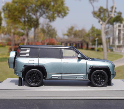 1:18 BYD Yangwang U8 SUV Cross-country Vehicle Diecast New Energy Car Model