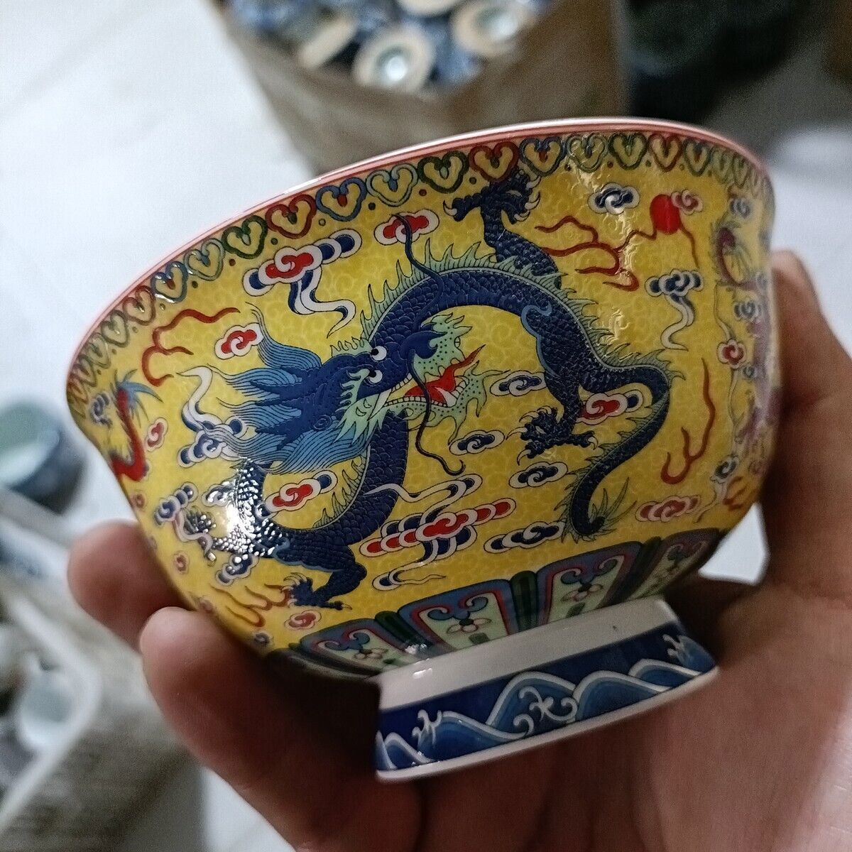 Chinese Qianlong Famille Rose Porcelain Bowls Five Dragon Patterned
