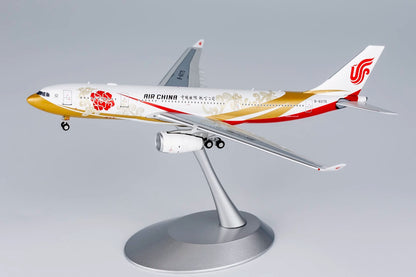 1:400 NG Model AIR CHINA AIRBUS A330-200 Passenger Plane Diecast Aircraft Model