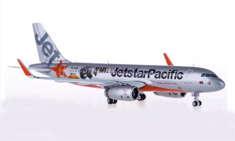 Phoenix Jetstar Pacific Airlines for Airbus A320 VN-A561 1:400 Aircraft Model