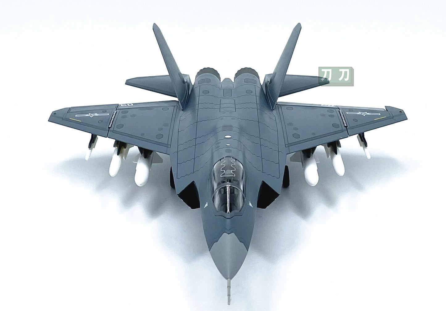 1:48 38CM AF1 J-35 Shipborne Fighter Jets Diecast Military Aircraft Plane Model