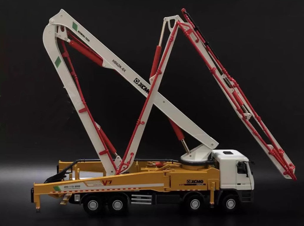 1:35 40CM XCMG HB62K 62M Concrete Pump Truck Construction Machine Diecast Model