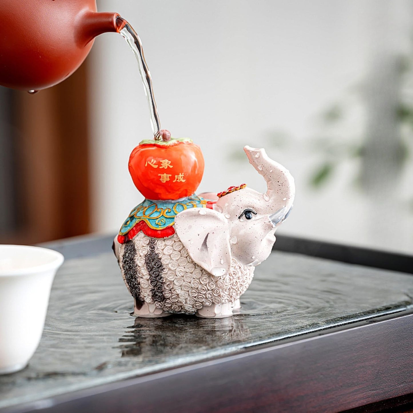 Color Changing Elephant Resin Tea Pet 8.5cm Tea Play Kung Fu Tea Tray Decor