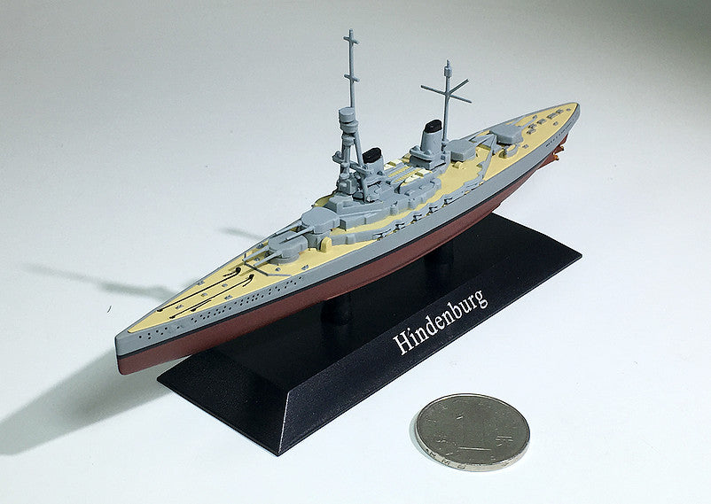 GERMAN Hindenburg 1/1250 diecast model ship deagostini