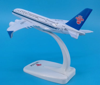 16cm CHINA SOUTHERN AIRBUS A380 Passenger Airplane Diecast Aircraft Plane Model