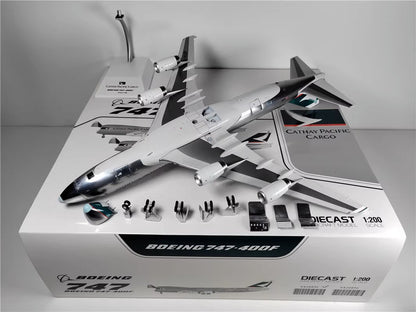1:200 35CM JC Wings CATHAY PACIFIC BOEING 747-400F Aircraft Diecast Plane Model