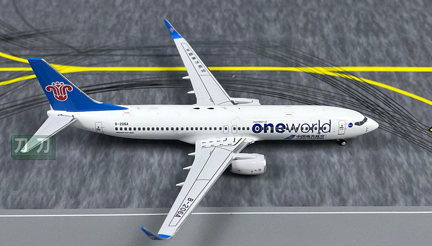 1:400 PandaModel CHINA SOUTHERN B737-800 B-206A Passenger Airplane Diecast Model