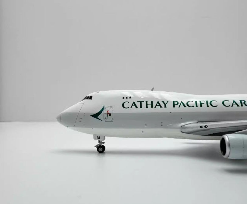 1:400 YY Wings CATHAY PACIFIC CARGO BOEING 747-400F Aircraft Diecast Plane Model
