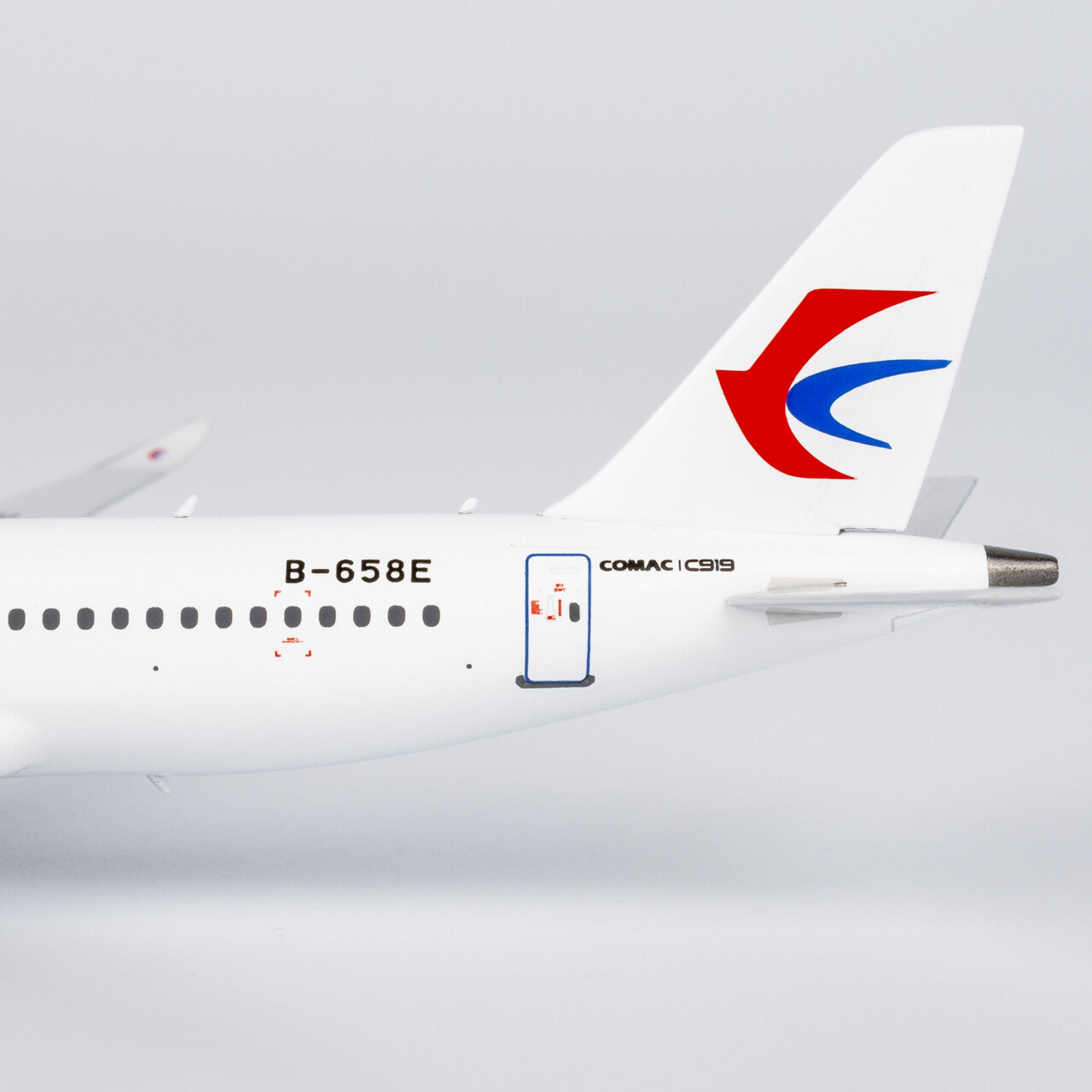 1:400 NGmodels China Eastern Comac C919 Passenger Airplane Diecast Model