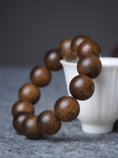18mm Chinese Natural Eaglewood Handmade Exquisite Bracelets 31049