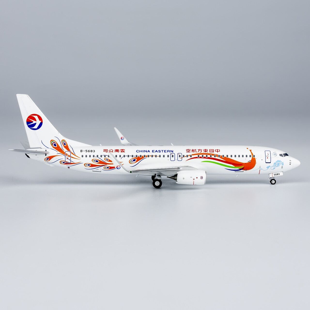 1:400 NG Models China Eastern Plane Boeing 737-800 Diecast Aircraft Model