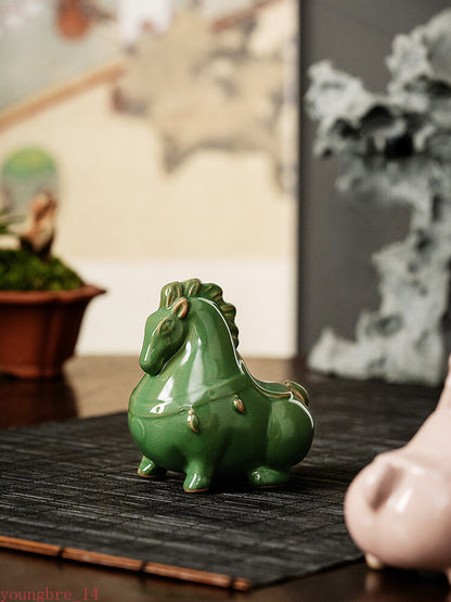 Ruyao Ceramic Green Horse Tea Pet Decoration Tea Play Creative Tea Ceremony