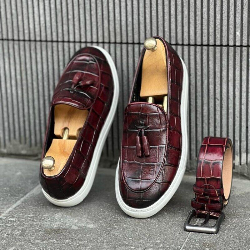 Red Men's Shoes Slip-On Spring Autumn Sneaker Casual Shoes Men Shoes