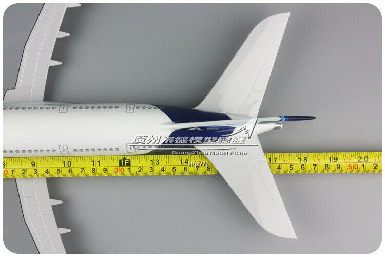 1:160 46CM AIRBUS A380 Passenger Airplane Landing Gear Resin Aircraft Model