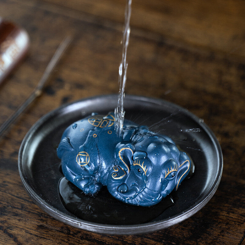 Creative Artware Table Decoration Yixing Zisha Green Clay Tea Pet Elephant China