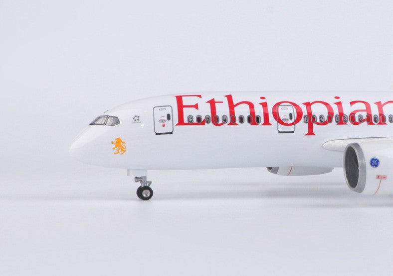 1:130 43CM Ethiopian BOEING 787 Airplane Landing Gear Resin Aircraft Plane Model