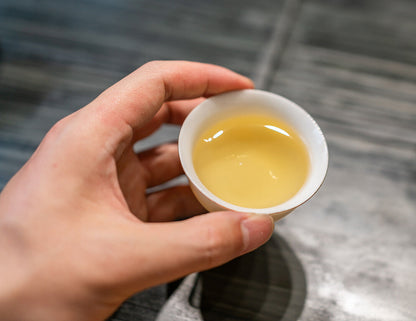 357g Island Pu'er Tee Rohtee Yunnan Ancient Tree Tea Bio Gesunder Tee Kuchen
