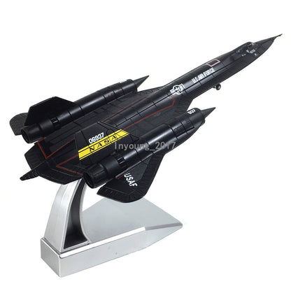 1:144 Lockheed SR-71 Blackbird Reconnaissance Plane Model Diecast Airplane Model