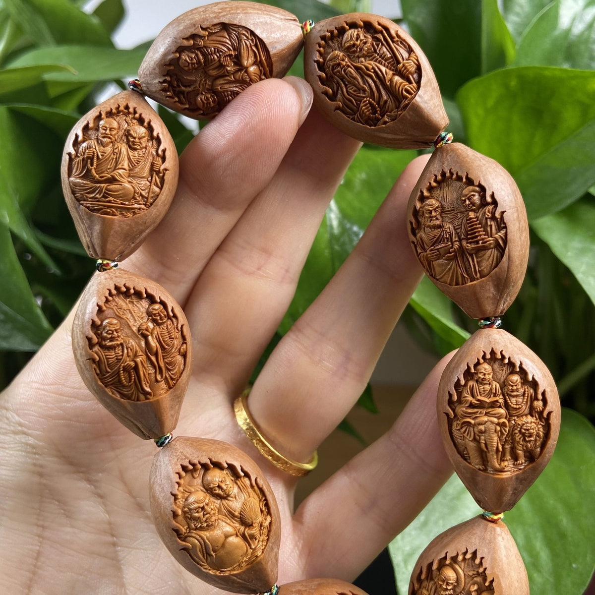 Olive Nut Carving 18 Arhats Bracelet Original Skin Relief Carved