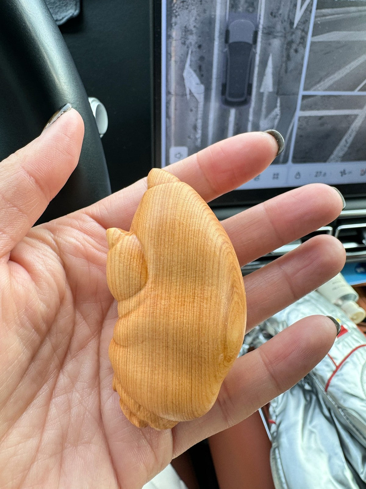 Yabai Wood Pig Trotter Hand Carved Reunion Wenwan Pendant Decor Craft