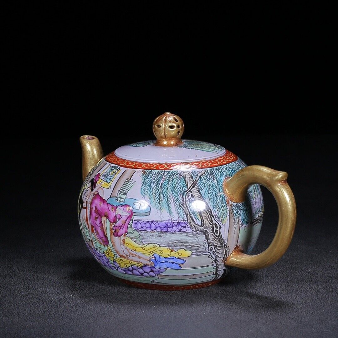 Chinese Yixing Zisha Clay Handmade Exquisite Teapot （一粒珠（珐琅彩描金）春宫图 底款：康熙御制）