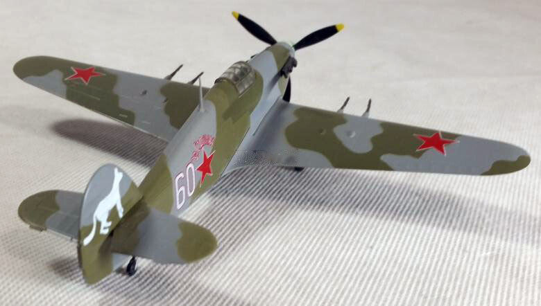 WWII Hurricane MK II Soviet Russia aircraft 1/72 plane non diecast Easy model