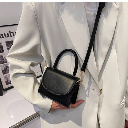 Mini Leather Flap Crossbody Bag Summer Shoulder Crossbody Bag Handbag 15*11*6 CM