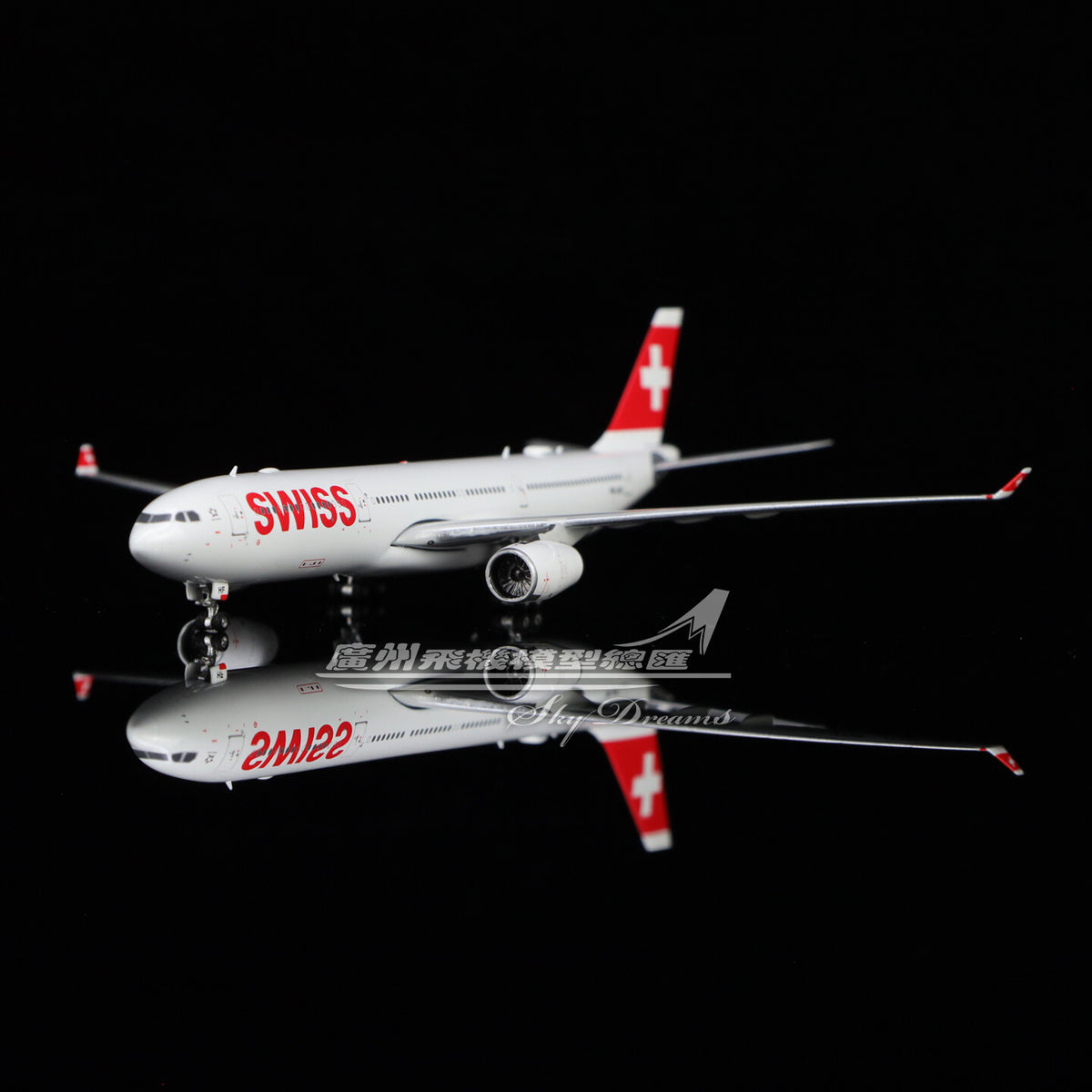 1:400 Phoenix SWISS AIRBUS A330-300 Passenger Airplane Diecast Aircraft Model