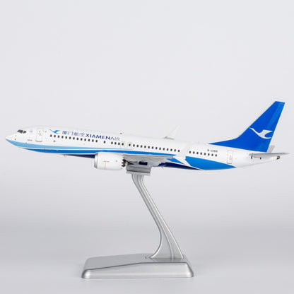 1:200 XiamenAir CCP XiamenAir B737 MAX 8 Passenger Airplane Diecast Plane Model