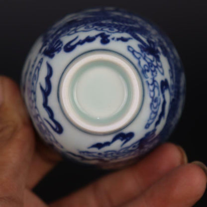 2.6 Inch Chinese Blue and White Porcelain Qing Qianlong Dragon Design Teacup Cup